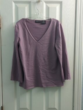 George Lavender V-Neck Long Sleeve Top with Scalloped Cuffs